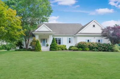 3 Fieldstone Dr 1