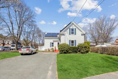 9 Conant St 1