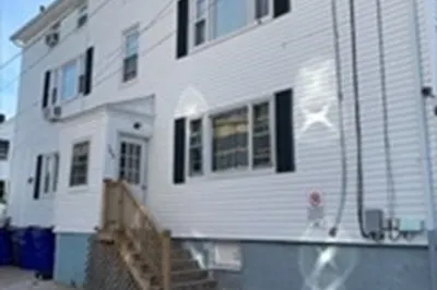 193 Snell St #1 1