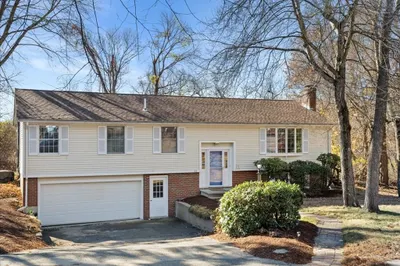 111 Woodland Rd 1
