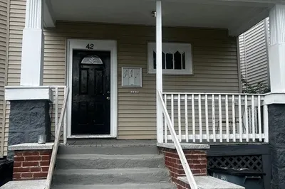 42 Floyd St #3