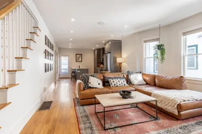 38 Edwin Street #1 1
