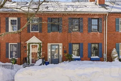 25 Munroe Street #25 1