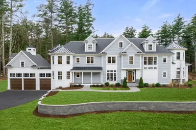 5 Nolan Circle 1