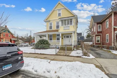 98 Princeton St