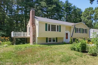 37 Woodbury Rd 1