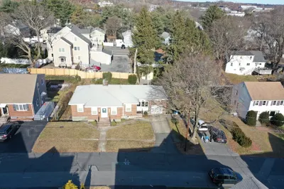 19 Wendell St 1