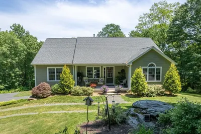 267 Collins Rd 1