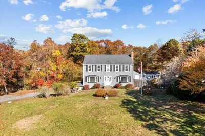 2 Westerly Drive 1