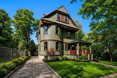 42 Atherton St 1