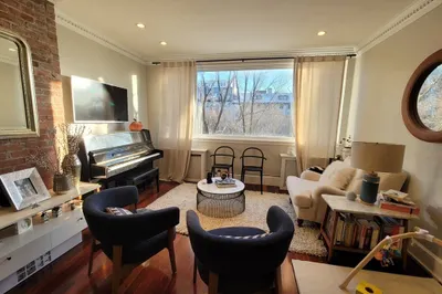 405 Commonwealth Ave #9