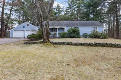 20 Cedar St