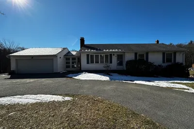 49 Ayers Village Rd