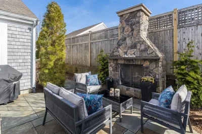 21 Whitcomb Garden #21 1