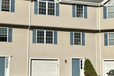 985 Trapelo Road #18 1