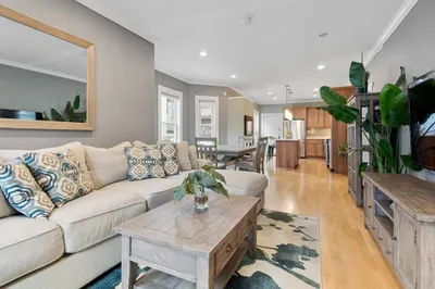 36 Saxton St #Unit 1