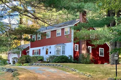 77 Essex St 1