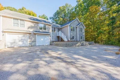 42 N Sturbridge Rd 1