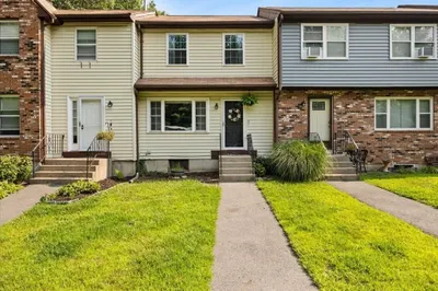102 South Washington St #2 1