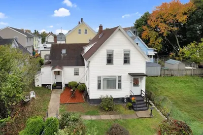 58 Maple St