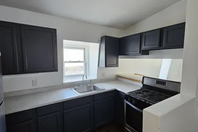 90 Timson St #3 1