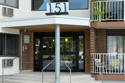 151 Coolidge Ave #404 1