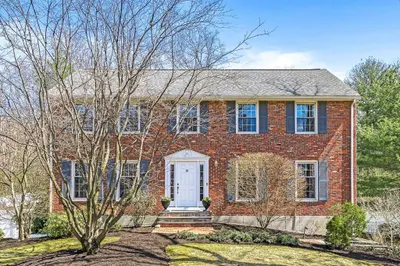 24 Cider Mill Rd 1