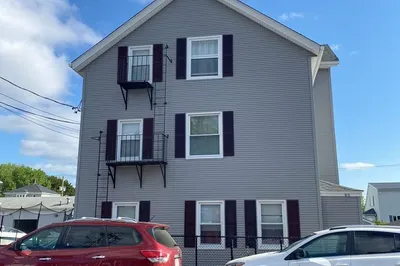 90 Aetna St #1 1