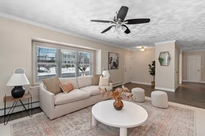 71 Currier St 1