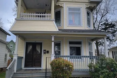 21 Forest St #1