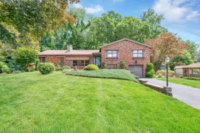 37 Fisher Rd