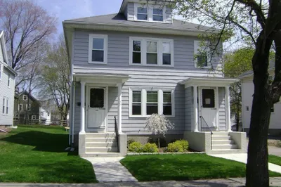 133 Cottage Street #133