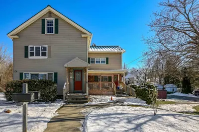 326 N Main St 1