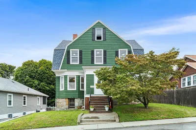 172 Harris St 1