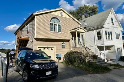79 Vane Street #1