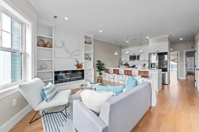 31 Boardman Street #PH