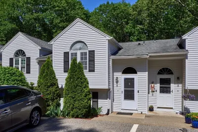 97 Riverview Pl #C 1