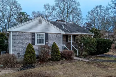 73 Club Valley Drive 1