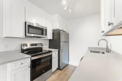 275 Main St #511