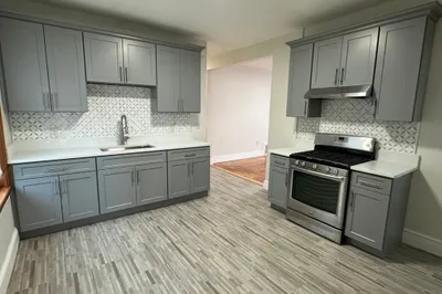 11 Tebroc St #2
