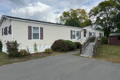 143 West St #32 1