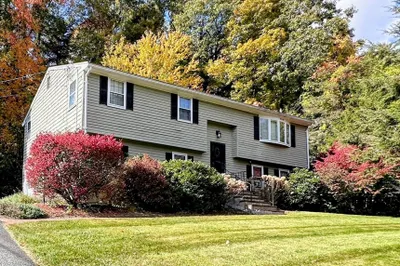 52 Framingham Road 1