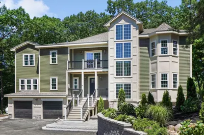 14 Lovis Ave 1