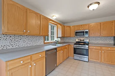 347 Laurel St #347 1