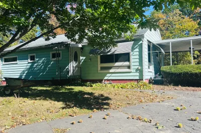 63 Loudville Rd 1