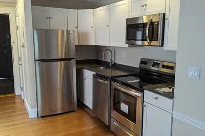 41 South St #6 1