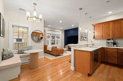 345 W Broadway #4