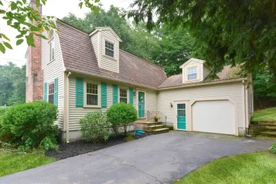110 Lakeside Ave 1