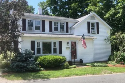 1127 N Hoosac Rd 1
