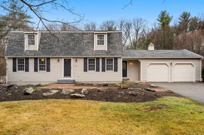 12 Douglas Rd